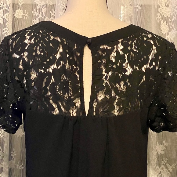 Vanberfia / Black / Smock Dress w Lace Detail / M - Picture 4 of 7